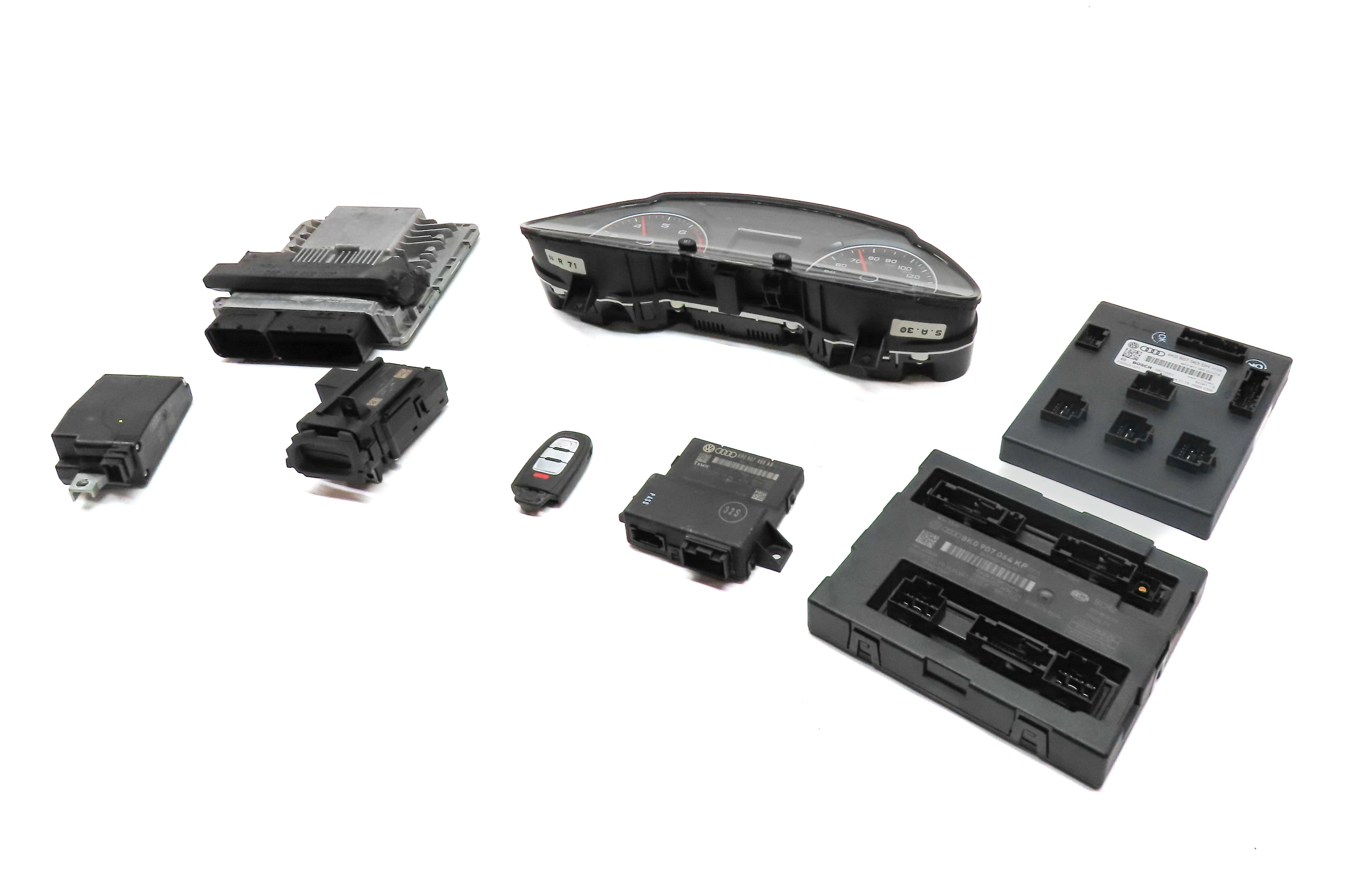 16-17 AUDI Q5 (B8 8R) 3.0L SUPER IGNITION SPEEDOMETER ENGINE MODULE & KEY SET8 — exact item pictured